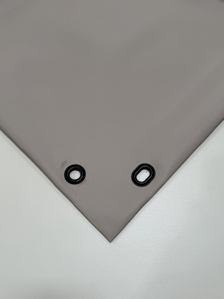 PVC matt mit Canvas-Maserung mit Saum und Ösen alle 50cm, Hummus Sand